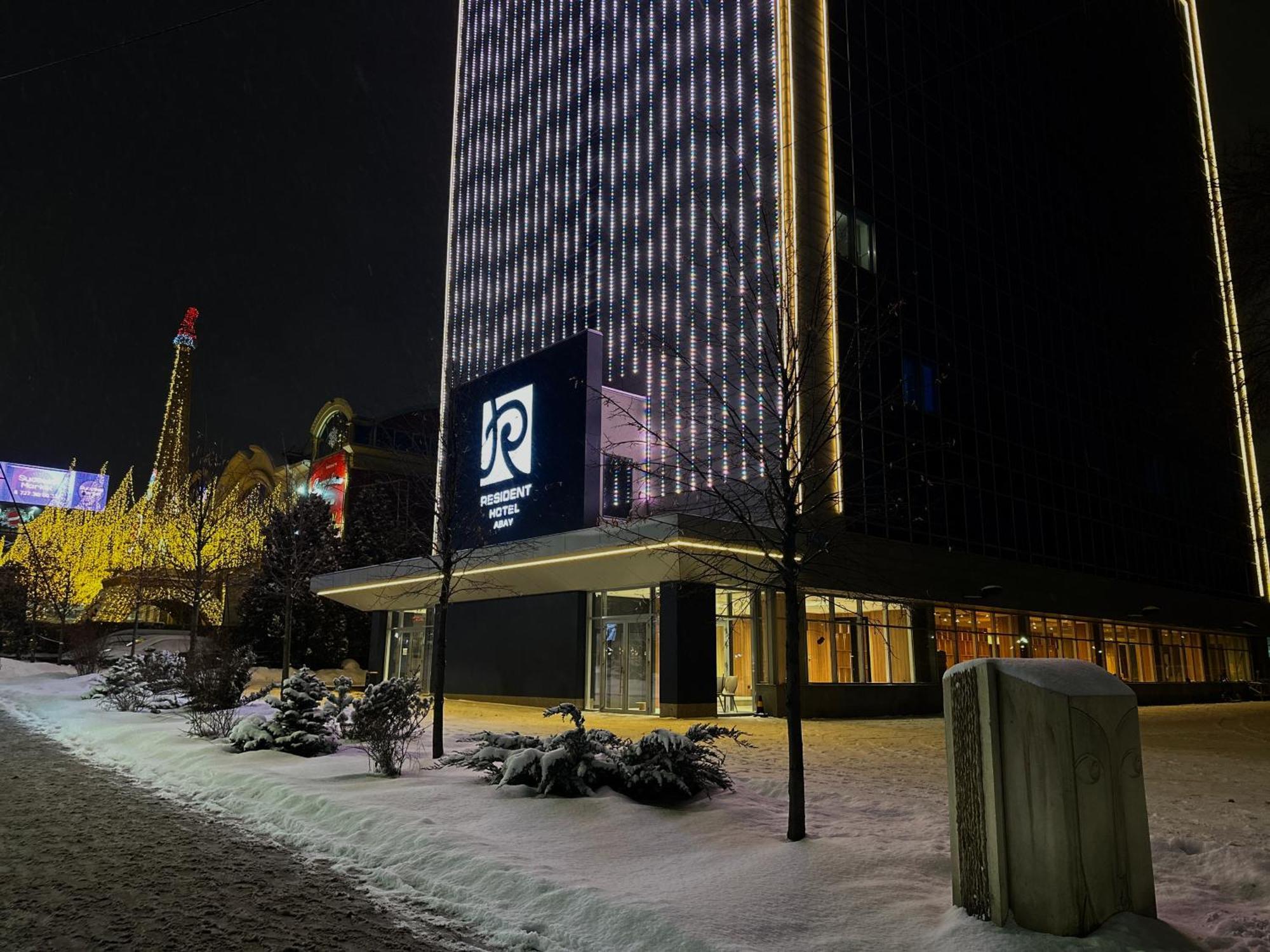 Resident Hotel Abay Almaty Exterior photo