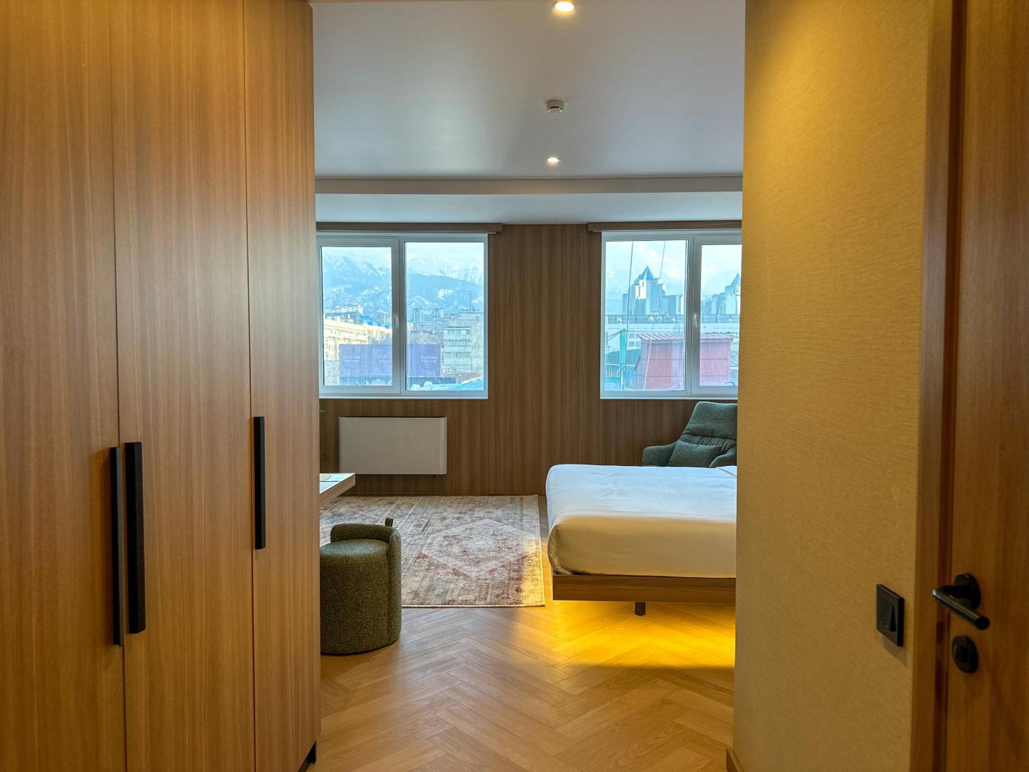 Resident Hotel Abay Almaty Exterior photo